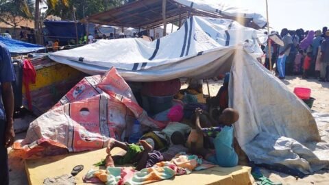 MAIS DE 506 MIL DESLOCADOS CONTINUAM EM SITUAÇÃO DE VULNERABILIDADE NO NORTE DE MOÇAMBIQUE, ALERTA ONU